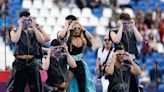 ¡Dos looks en uno! Ana Mena deslumbra con un traje desmontable en la final de la Copa de la Reina