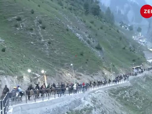 LG Manoj Sinha Flags Off First Batch Of Amarnath Pilgrims Amid Tight Security