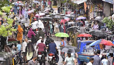 Heavy rains battered Gujarat, normal life hampered in Ahmedabad