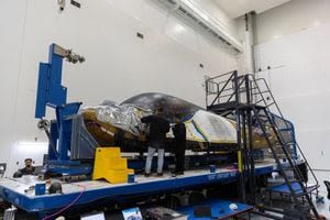 Dream Chaser arrives at Kennedy Space Center