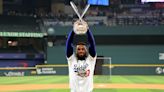 Hernández becomes 1st Dodger to win Derby title