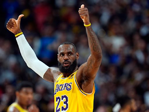 LeBron James se queda con los Lakers y firmará nuevo contrato, según fuente AP