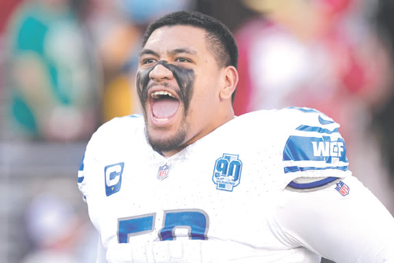 Detroit Lions’ right tackle Penei Sewell ranked No. 2 offensive lineman in NFL by 8 Associated Press pro football writers