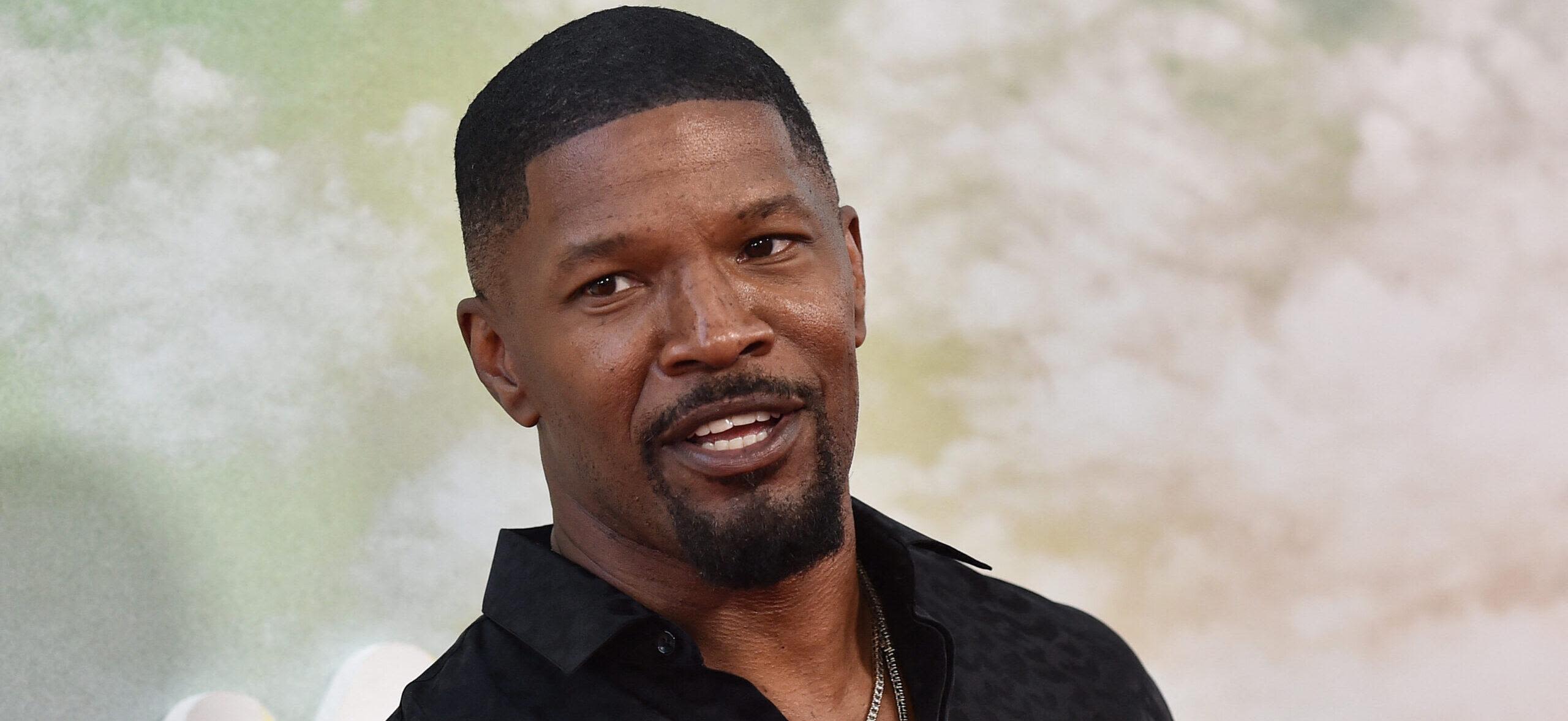 Jamie Foxx Looked Happy During Outing With Girlfriend Alyce Huckstepp After Mystery Illness