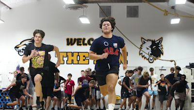 Extreme Phoenix area heat puts high school football teams on alert