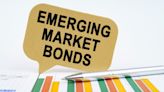Investors Keep Betting on EM Bonds Despite Falling Spreads