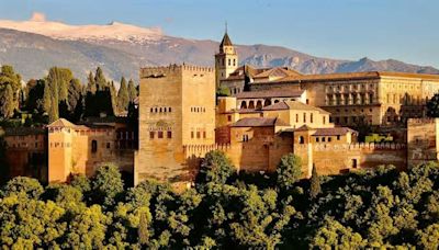 Este mapa incluye las 10 ciudades más bonitas de España para visitar