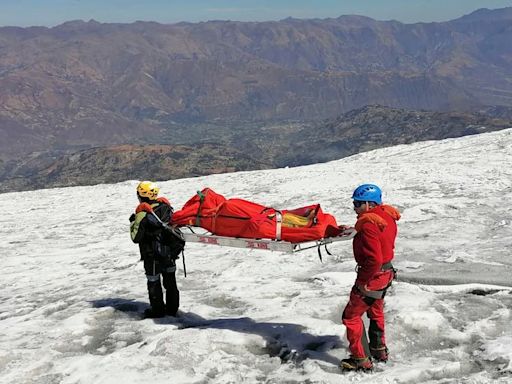 Hallaron en la cumbre más alta de Perú la momia de un estadounidense que murió hace 22 años