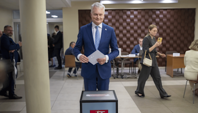 Lithuanians Return To The Polls With Incumbent President Favoured To Win 2nd Election Round