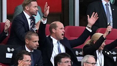 William urges England football team to ‘show the world what you’re made of’