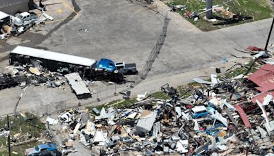 Cleanup efforts begin after brutal storms bashed Texas; nearly 400K remain without power