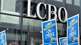 LCBO strike latest: Tourism industry struggling as convenience store applications pour in | Globalnews.ca