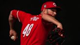 Injury updates on Cincinnati Reds pitchers Alex Young and Nick Martinez