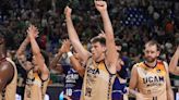 El UCAM sorprende al Unicaja y pone patas arriba el playoff