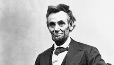 Was Abraham Lincoln gay? Scholars make the case in 'Lover of Men' documentary