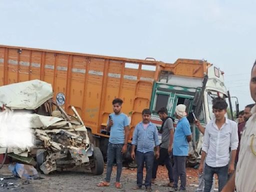 Rajasthan: Nine dead, four injured in car-truck head-on collision in Karauli