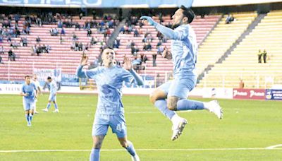 La cima es celeste - El Diario - Bolivia