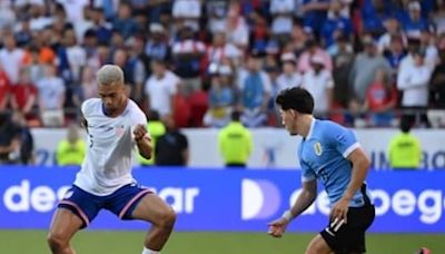 Uruguay elimina al anfitrión y clasifica a cuartos - El Diario - Bolivia
