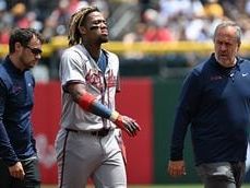 Braves star Ronald Acuña Jr. undergoes ACL surgery