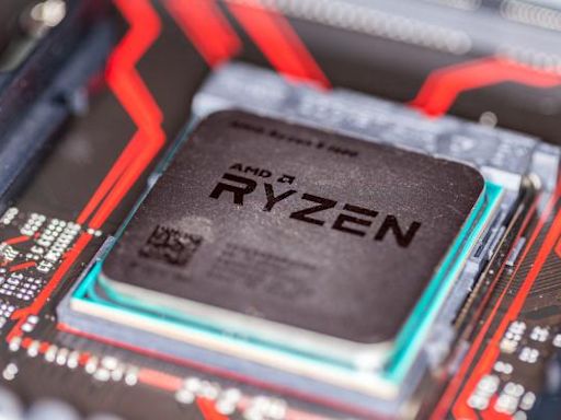 AMD Stock Down 8% in a Month: Is It Worth Buying the Dip?