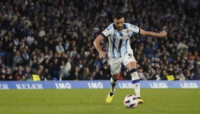 Mikel Merino y Sadiq Umar, apercibidos de sanción para el Real Sociedad-Las Palmas