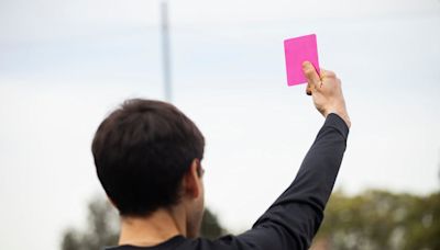 ¿Qué significa la tarjeta rosa que se usará por primera vez en la Copa América 2024?