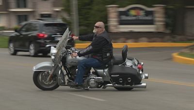 Experts give safety tips for Motorcycle Awareness Month
