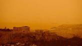 ¡Cielo Rojo! Intensa tormenta del 'Polvo del Sahara' cubre Atenas y el sur de Grecia