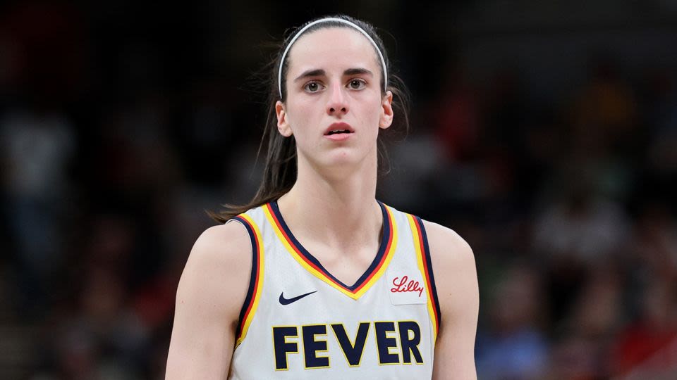 Caitlin Clark picks up third technical foul of the season as Indiana Fever loses again and slips to 1-8
