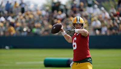 Sean Clifford struggles, safeties vie for spot: 5 observations from Packers camp