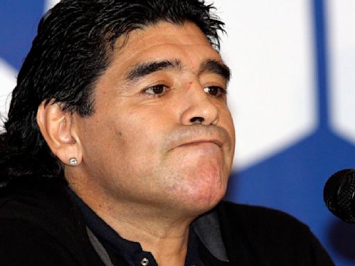 Nuevo peritaje médico arroja dudas sobre muerte de Maradona en 2020