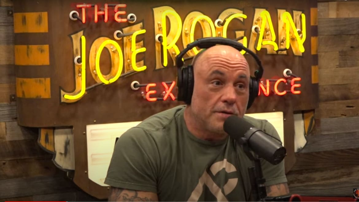 Joe Rogan Sings Harris’ Praises in New Podcast: ‘Nailing It’