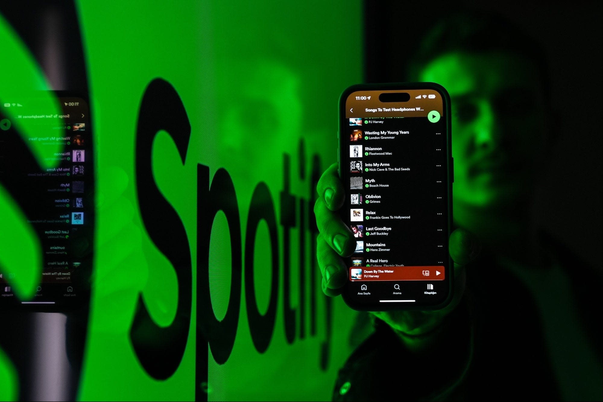 Spotify Is Limiting the Lyrics Feature, Reddit Discovers | Entrepreneur