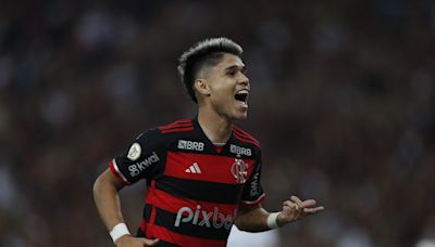 Flamengo x Grêmio: Vitória fica marcada por novos problemas de lesão, mas Luiz Araújo dá solução rápida para Tite; leia análise