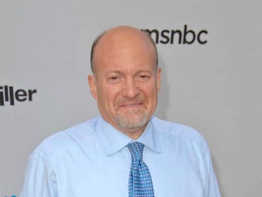 Jim Cramer Says He Likes This Nancy Pelosi Portfolio Stock 'Very Much:' And This AI Play...