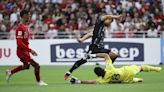 Chinese soccer fans are pouring money into a food stall run by Singapore's goalkeeper. Here's why