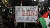 Manifestación en Santiago por una Palestina libre y el fin del genocidio palestino