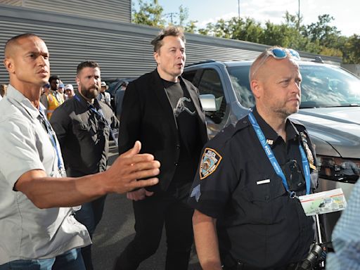 Paranoid Elon Musk Now Constantly Surrounded by 20 Armed Bodyguards and a Medic