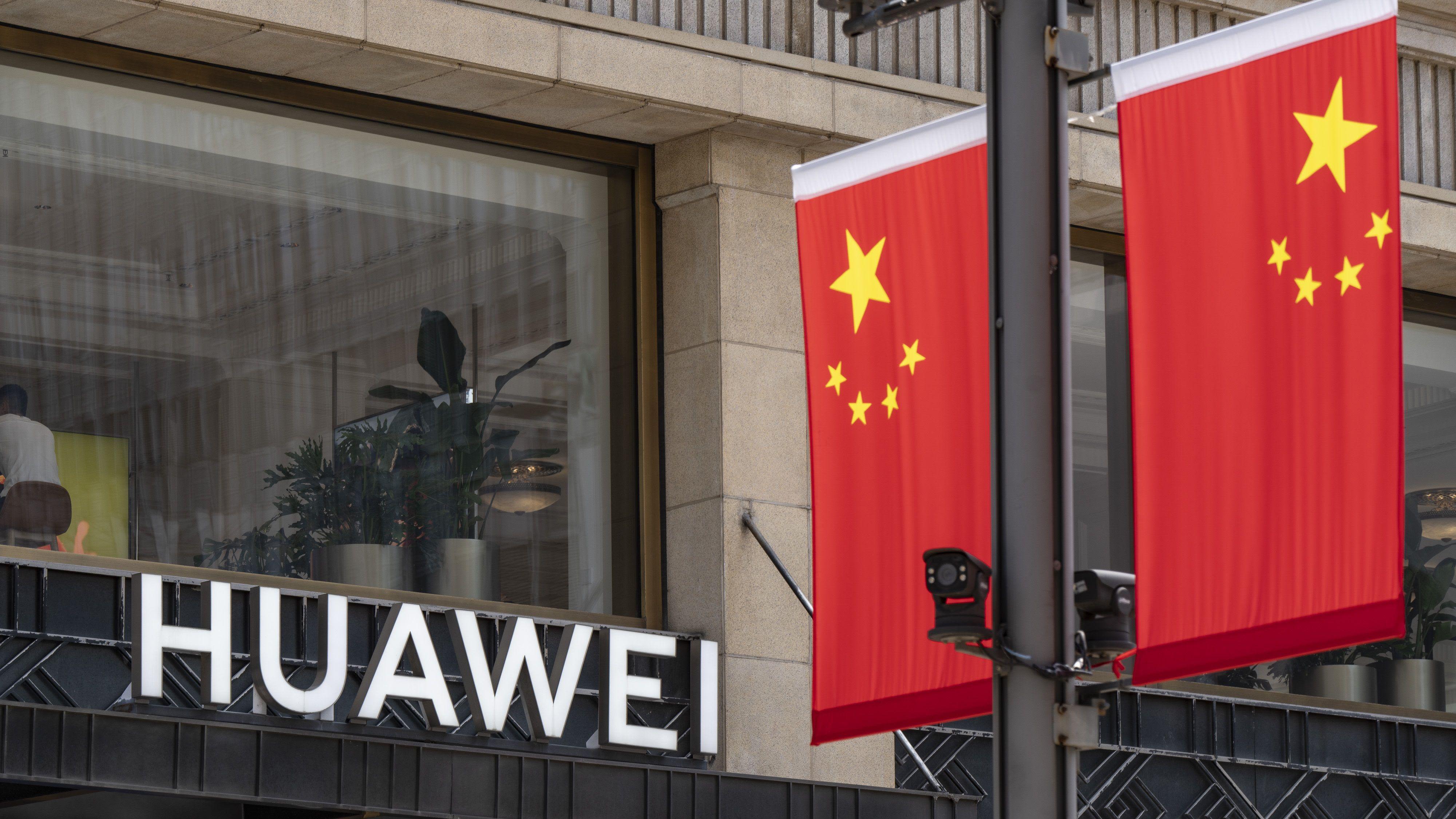 US revokes licences for sales of chips to Huawei