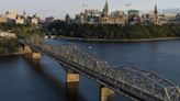 60 years of road salt has destroyed Ottawa’s Alexandra Bridge: officials