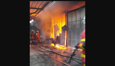 Eight stalls in KL’s Danau Kota Uptown destroyed in morning blaze, cause of fire under probe