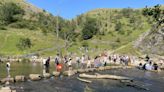 The closed stepping stones that still attract crowds