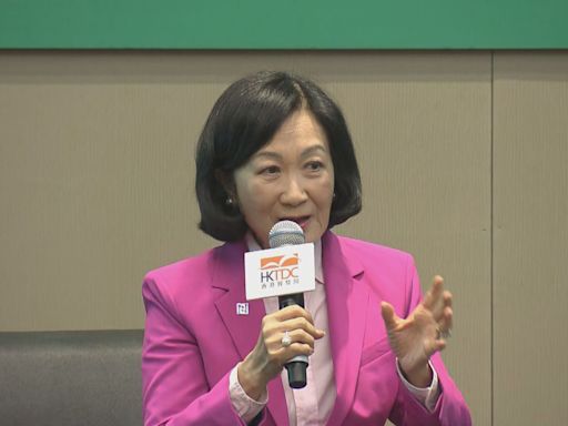 葉劉淑儀：隨著中國經濟調整 香港服務亦需調整