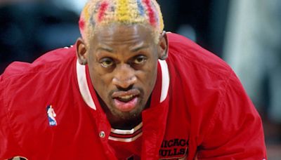 The Dennis Rodman 3-Point Shot Was A Thing In The 1990s ... At Times