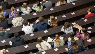 Nachfrage nach Studienkrediten weiter rückläufig