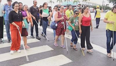 Audiodescrição cria 'visões sonoras' e torna monumentos e espaços turísticos do Grande Recife acessíveis para pessoas com deficiência