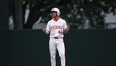 After securing series win, Texas pulls into second-place tie in Big 12 baseball standings