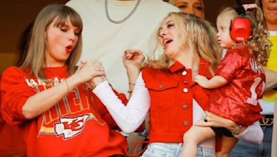 Taylor Swift Hints at Patrick and Brittany Mahomes Baby’s Gender Before Tic Tac Toe Reveal