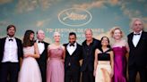 Woody Harrelson en la alfombra roja de Cannes con "Triangle of sadness"