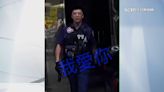 救護精神疾病患者！暖警「陪唱歌」安撫情緒 網大讚：好感動